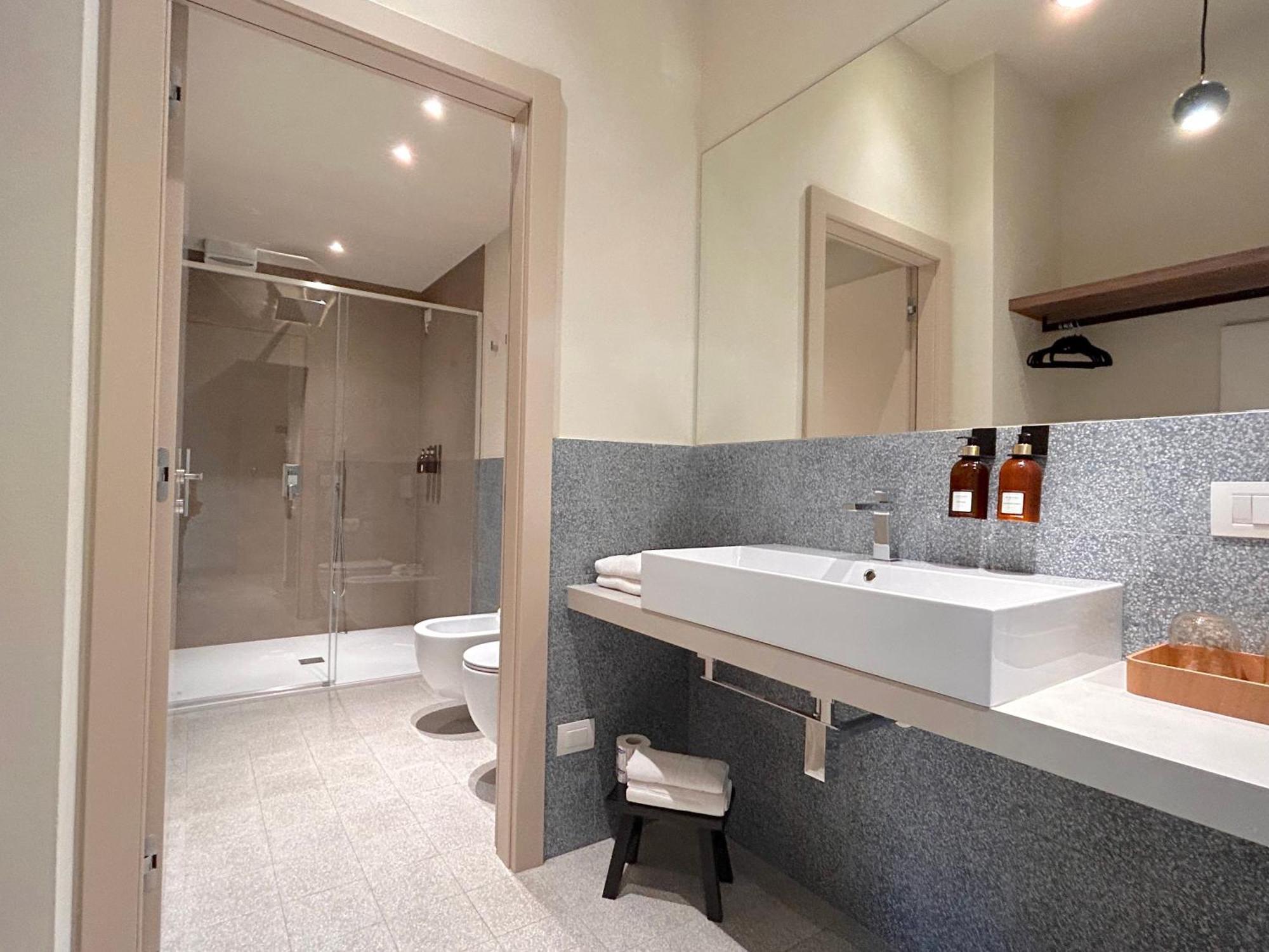 The Lake Suites Com - Luxury Stay In Lazise Exterior foto